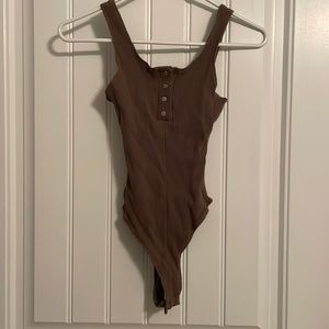 Olive green bodysuit size xs